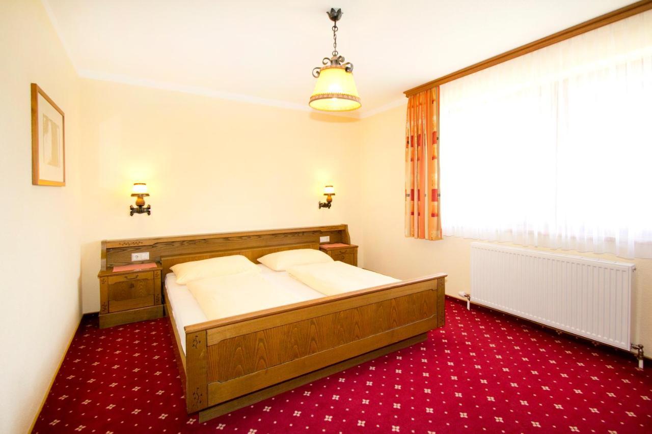 Hotel Garni Hochwurzen 3*